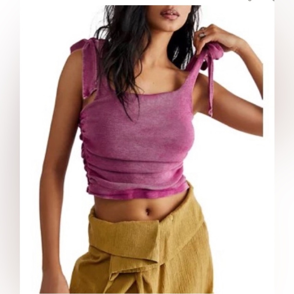 87. 🍓 Free People Boulevard Crop Tank